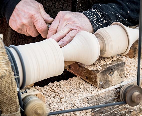 Colonnes tournées sur mesure pour maisons ancestrales.